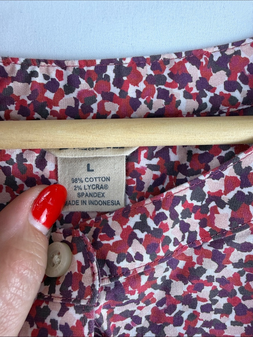 Duluth Trading Pink Floral Print Button Down Tunic Shirt Women's Large EUC - Picture 6 of 7